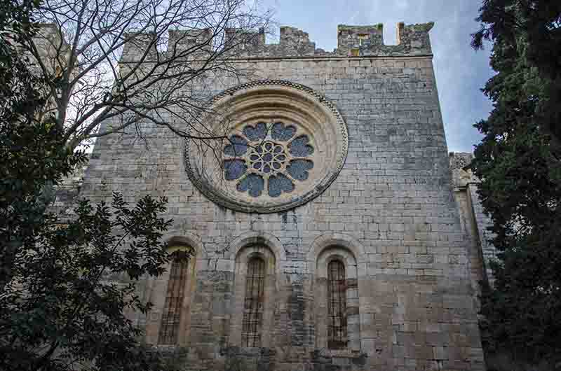 Tarragona - Reial Monestir de Santes Creus 09 - iglesia - cabecera.jpg